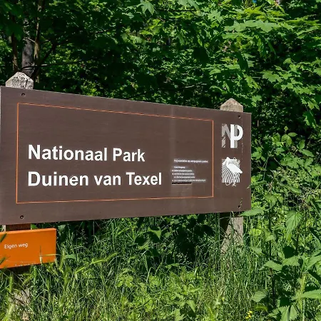 וילה In Texel Near And Nature Reserve